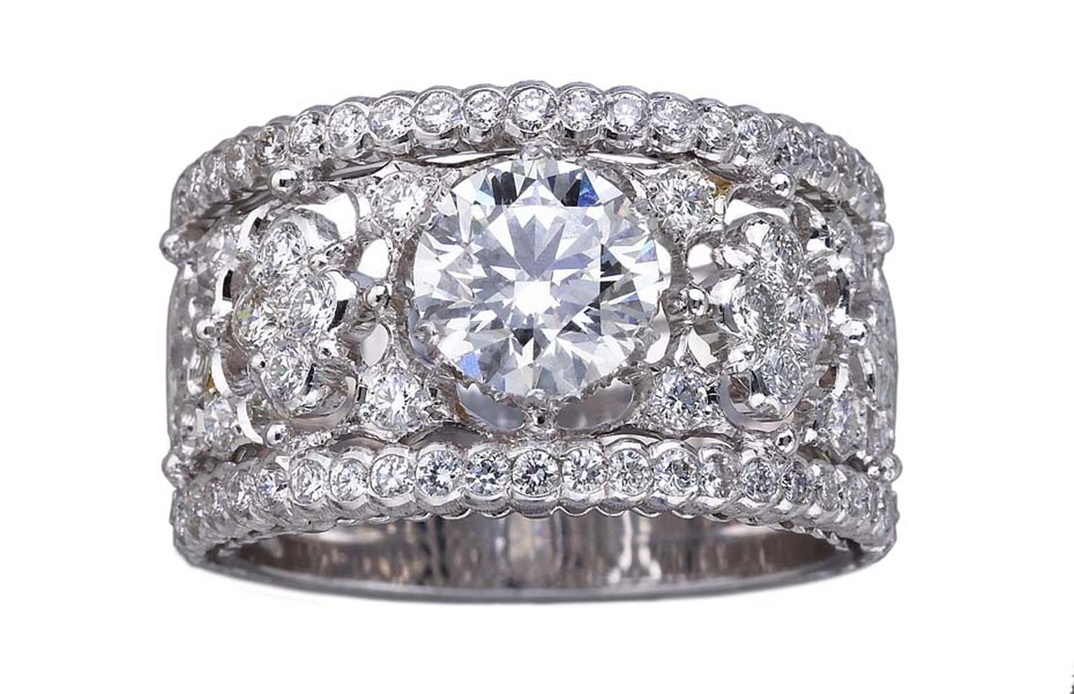 Buccellati Romanza Diamond Engagement Ring